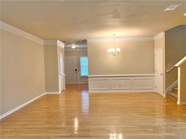 Photo - 530 Constellation Overlook SW