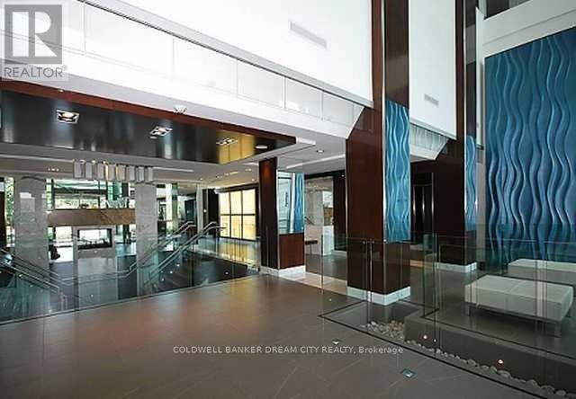 Photo - 235 Sherway Gardens Rd Unité 507