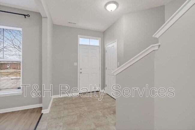 Photo - 156 Haugh St