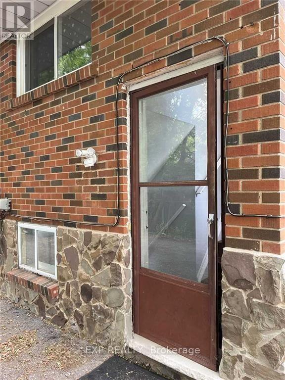 Photo - 254 Hillside Dr