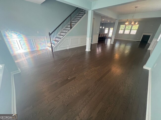 Photo - 165 Craines View