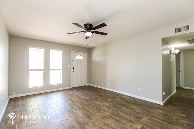 Photo - 3117 E Caballero St
