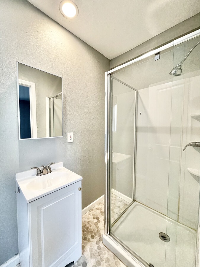 Photo - 1403 E 23rd St Unidad E