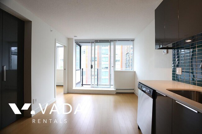 Photo - The Rolston 1 Bedroom Apartment For Rent 713-1325 Rolston St Vancouver: VADAPM.com Unité 713