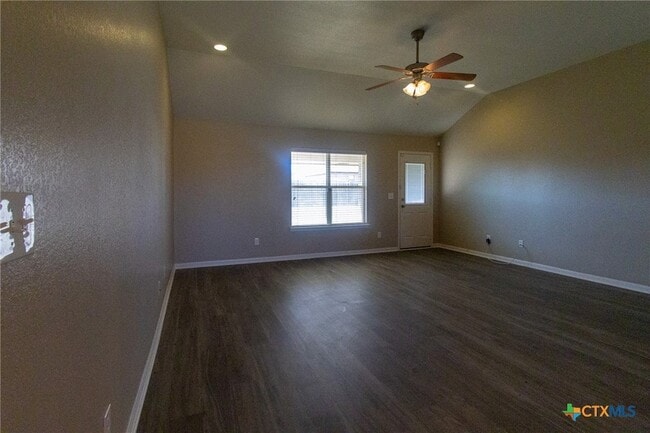 Photo - 217 Pointer St