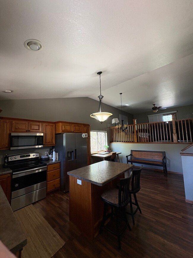 Photo - 3258 White Oak Ln