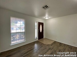 Photo - 373 Starling Creek