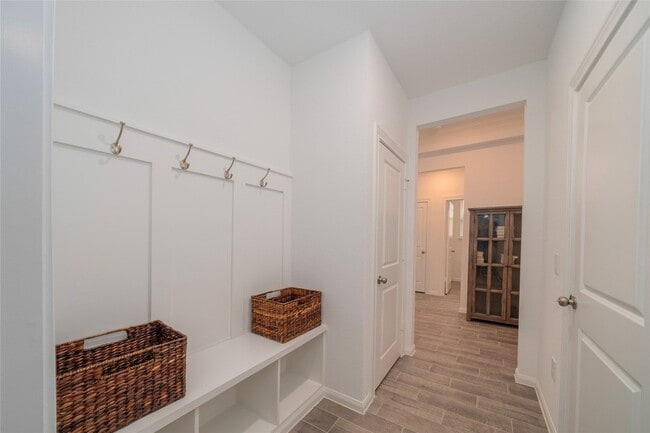 Photo - 26883 Ausmas Ln
