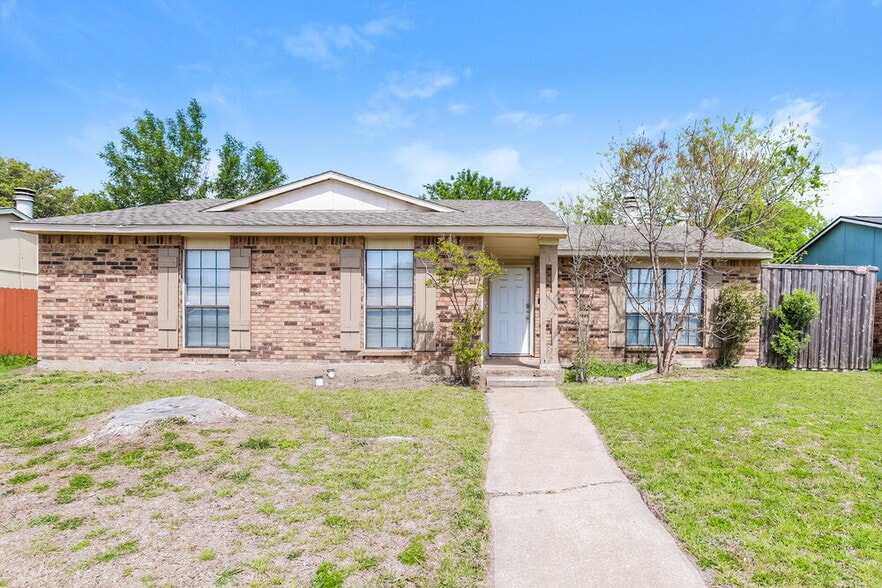2109 Kings Rd