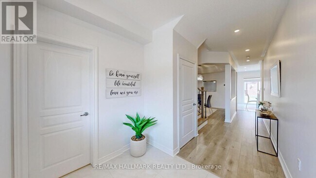 Photo - 22 Bostock Dr