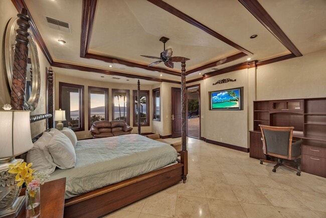 Photo - Island Elegance: 4-Bedroom Luxury Retreat ...