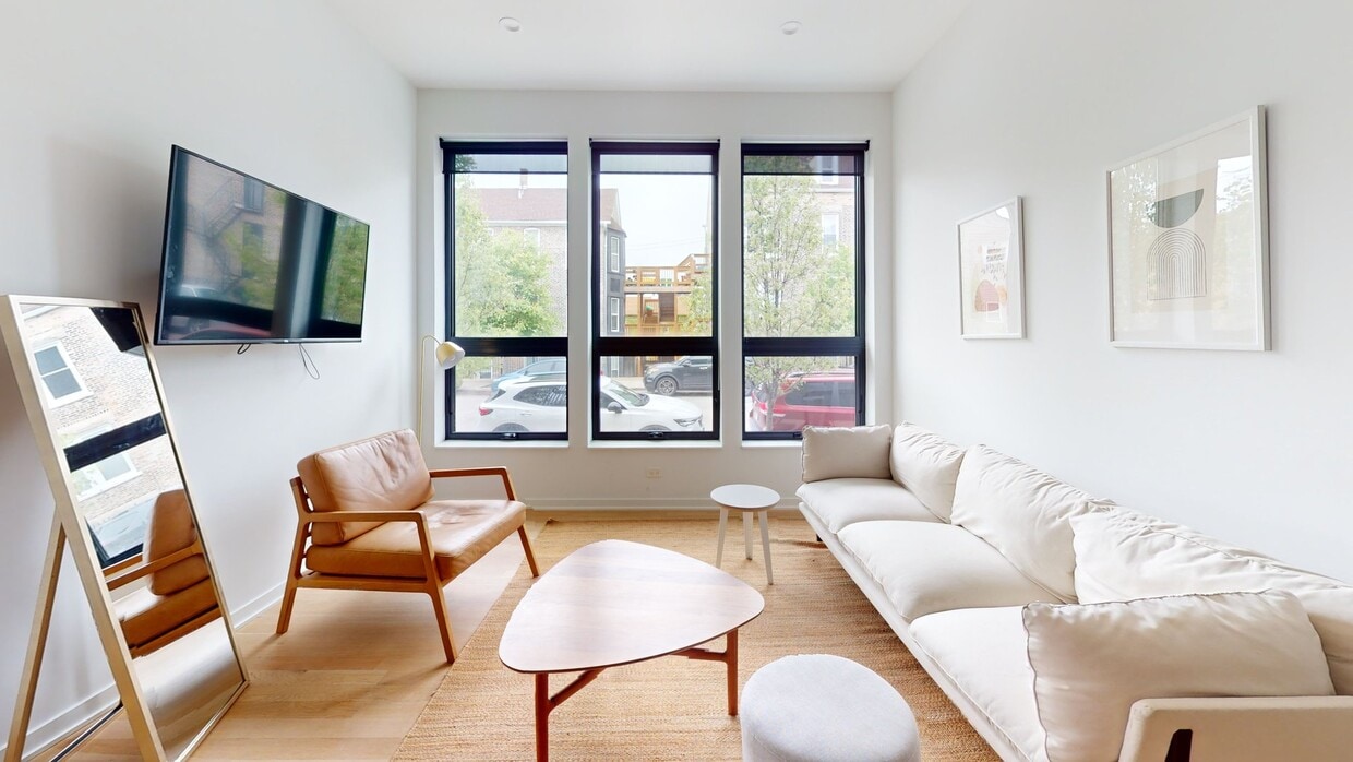 Photo - Private bedroom in 4 bed/3.5 bath Home
