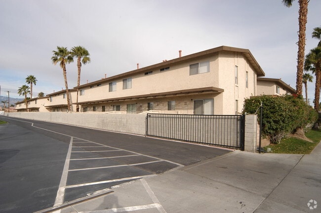 Photo - Palm Desert Palms Apartments