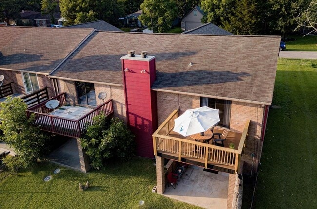 Photo - 13209 Bluff View Dr