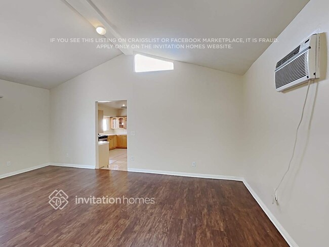 Photo - 14752 Lemay St