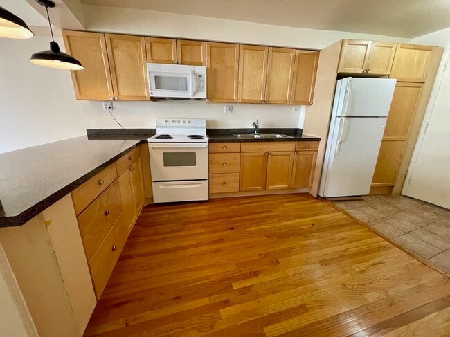 Photo - 300 N State St Unit 4735
