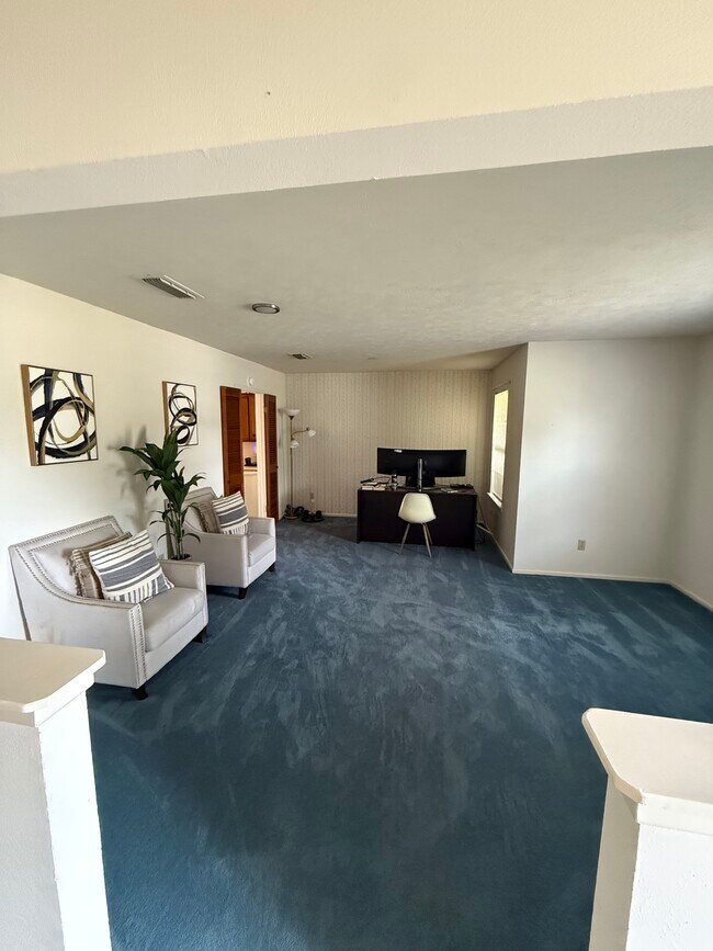 Photo - 2420 Pinehurst Ln