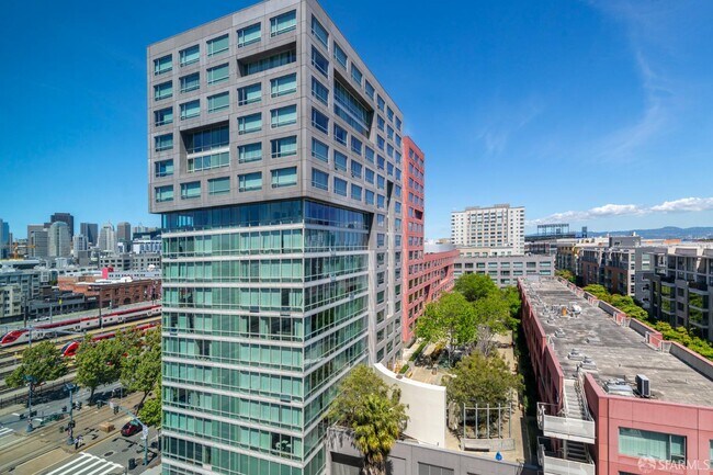 Photo - 300 Berry St