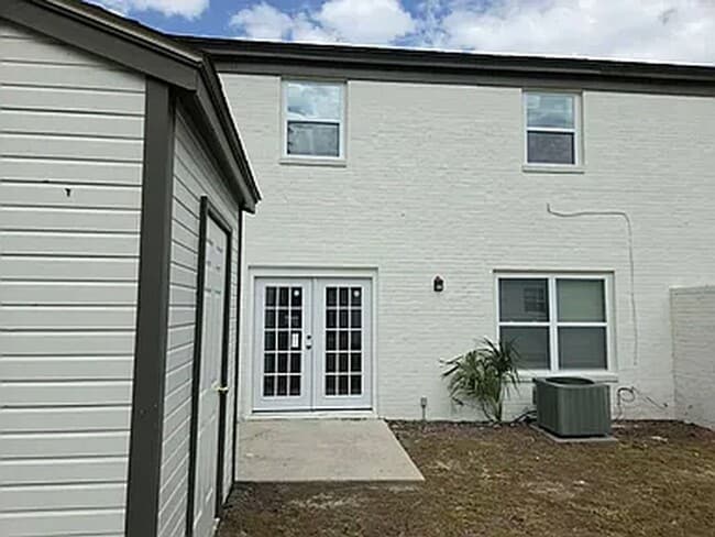 Photo - 4 Brookwood Cir
