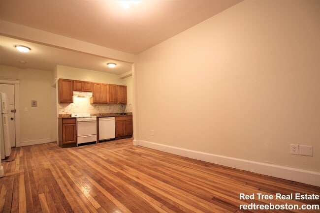 Photo - 58 Queensberry St Unit 1