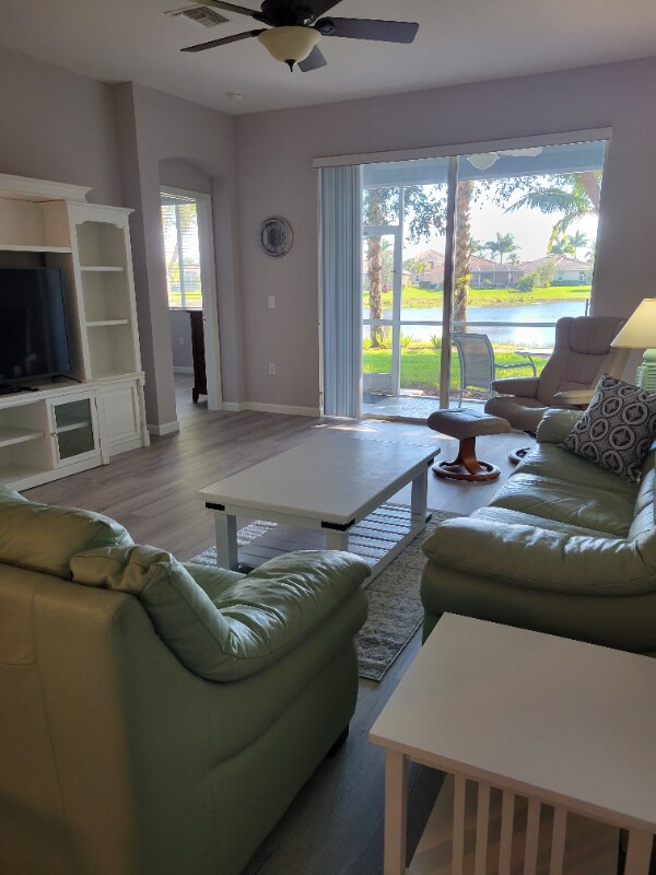 Photo - 14404 Manchester Dr