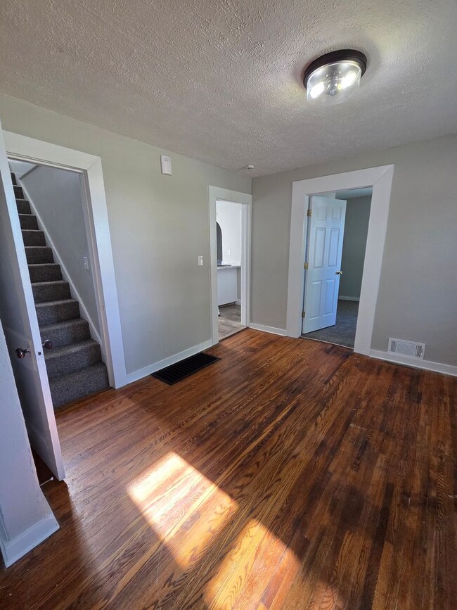 Photo - Three Bedroom Single Family Home AVAILABLE NOW