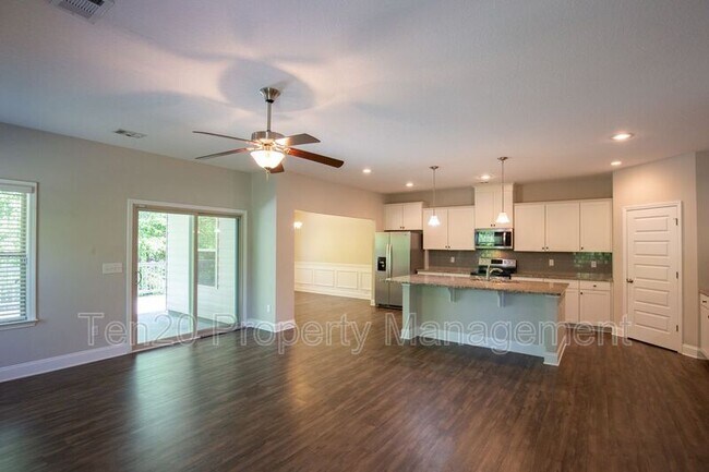 Photo - 7272 Sorrel Dr