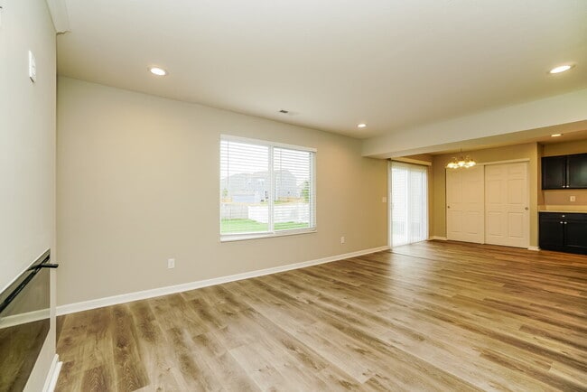 Photo - 7428 Willow Leaf Dr