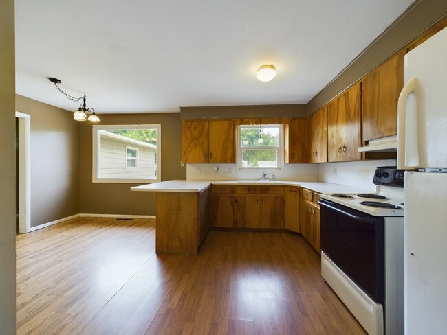 Photo - Bellevue Heights