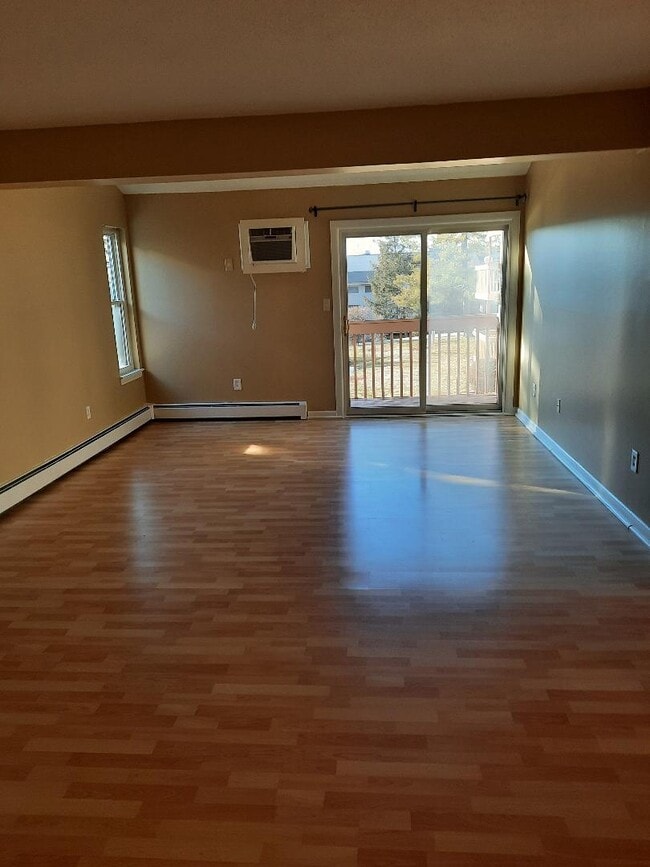 Sala de estar - 177 Woodland Dr Unidad 177 Woodland Drive