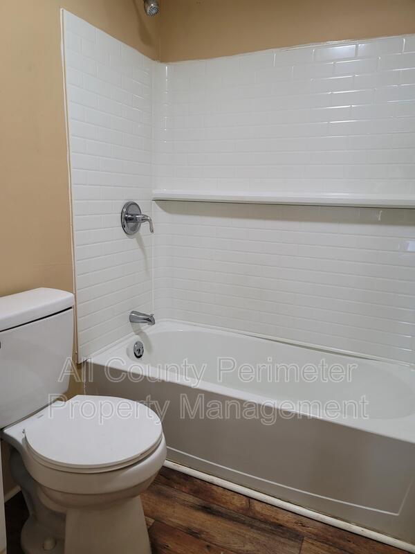 Photo - 2419 Monroe Ave