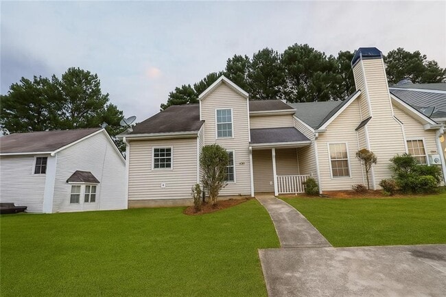 Building Photo - 5923 Dogwood Manor Rental