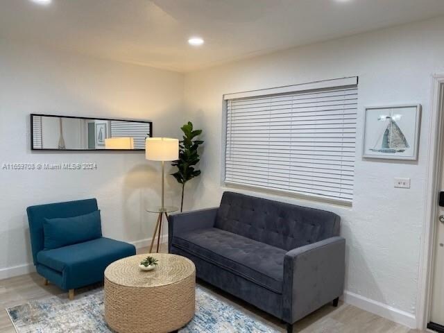 2160 NW 18th Ter Unit DUPLEX