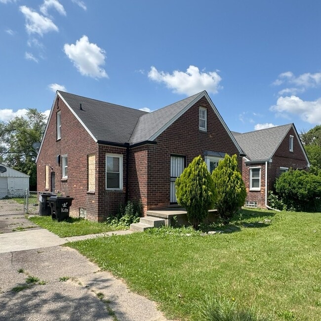 Building Photo - 16810 Bringard Dr Rental