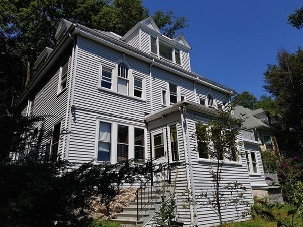 Building Photo - 22 Mason Terrace Unit 3