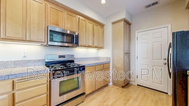 Photo - 1743 Waltzer Rd