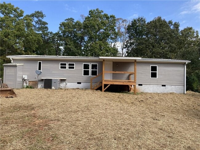 Photo - 99 Strawberry Ln