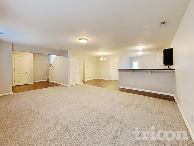 Photo - 2391 Bristol Dr