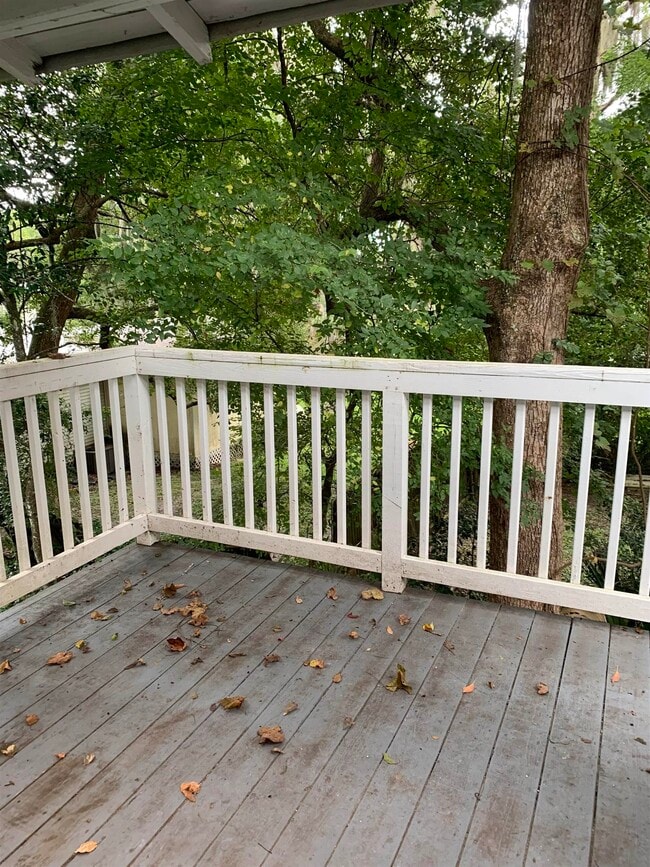 Photo - 560 Christopher St Unit A