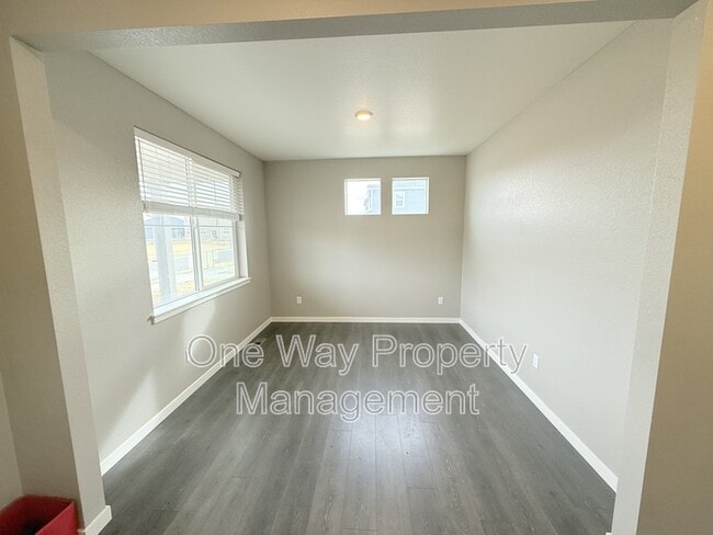 Photo - 215 N 62nd Ave