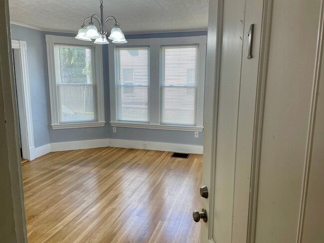 85 Warren Ave Unit 1