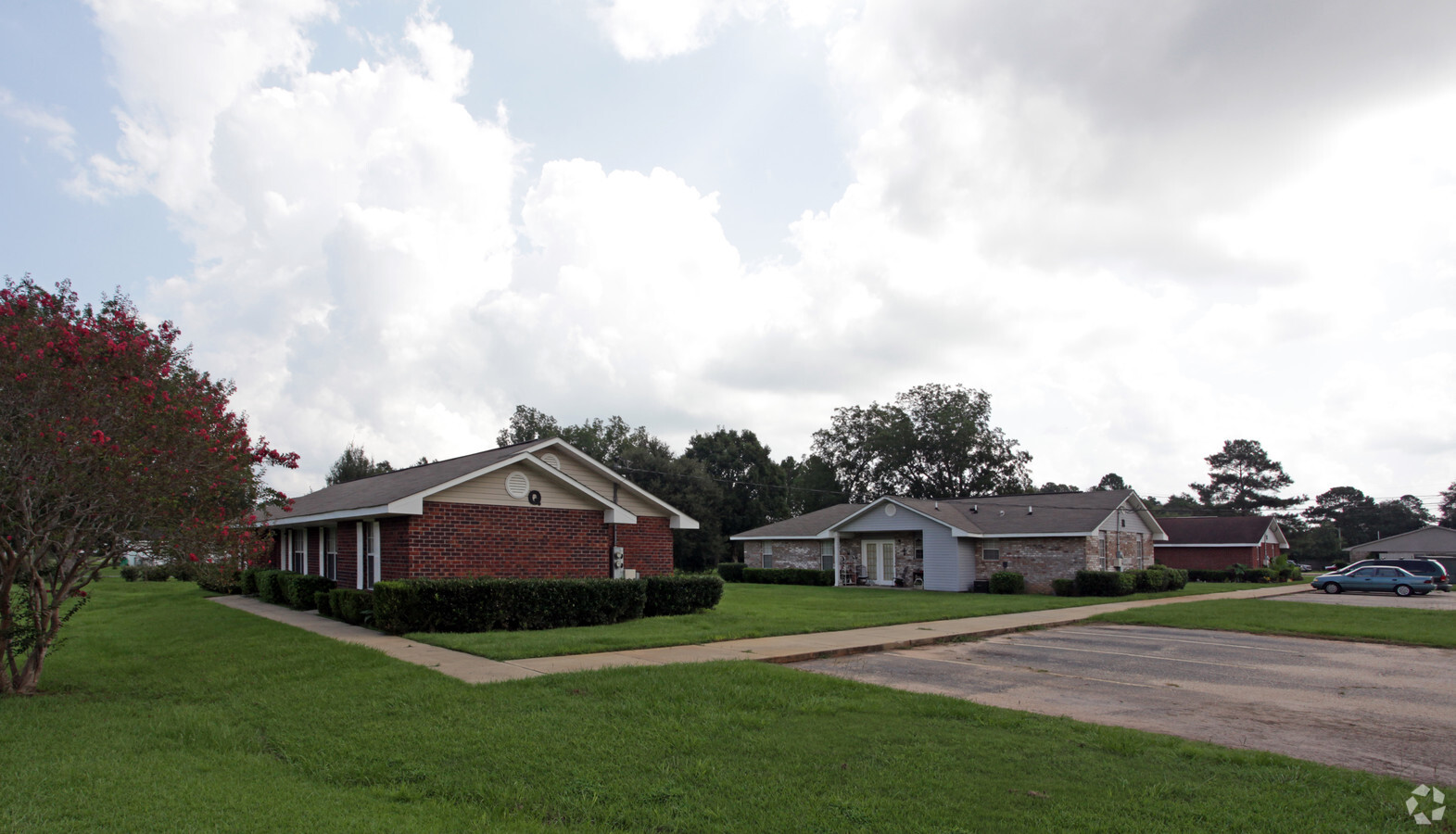 Photo - Brookwood Apartments