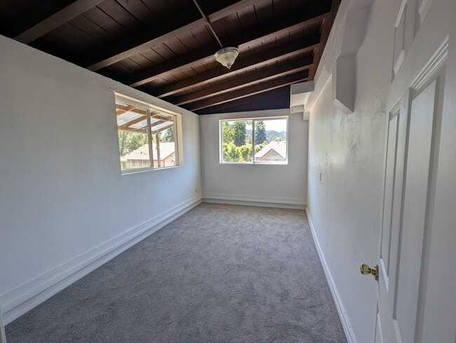 Photo - 14301 Mill Ct Unidad 3