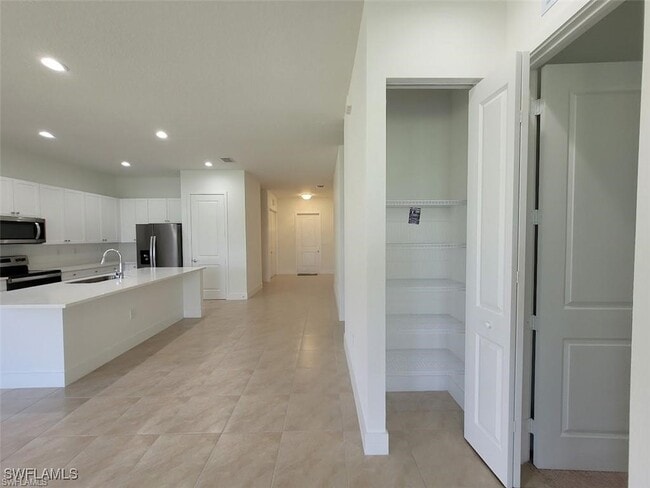 Photo - 5051 Florence Dr