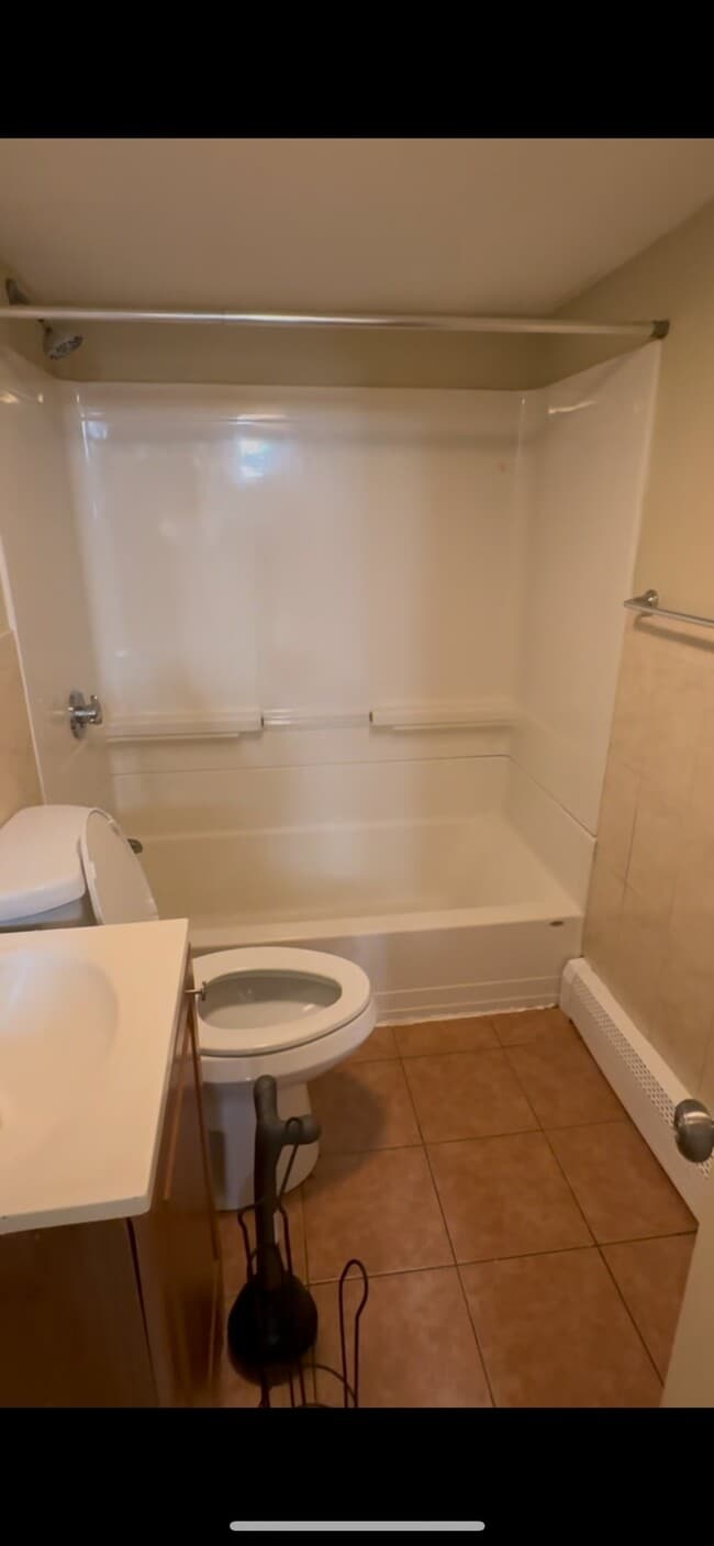 Photo - 122-126-126 Marianna St Unit 1