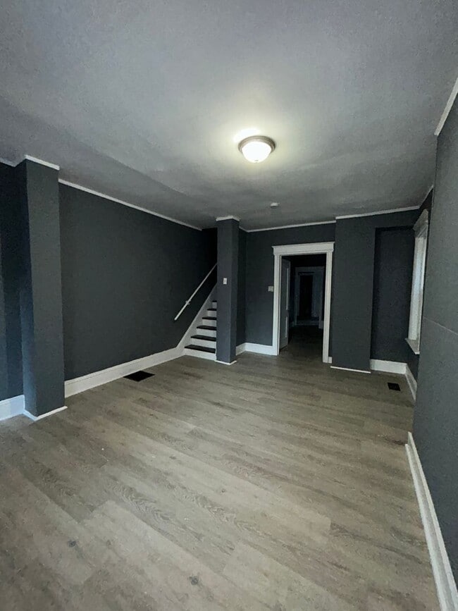 Photo - Nice size house 4 beds 2 bath