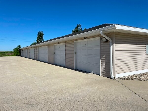 West Creek Garages