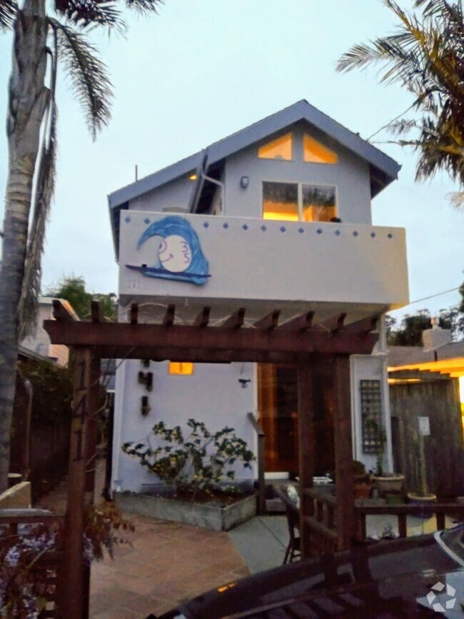 Building Photo - 141 Anchorage Ave Rental