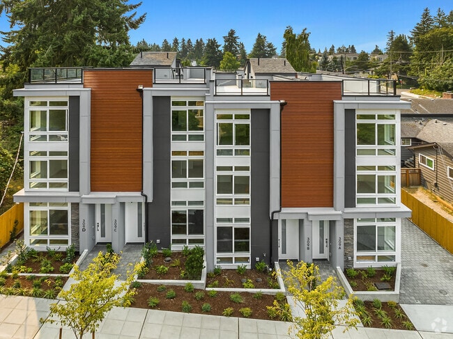 Building Photo - 309 N 138th St Rental