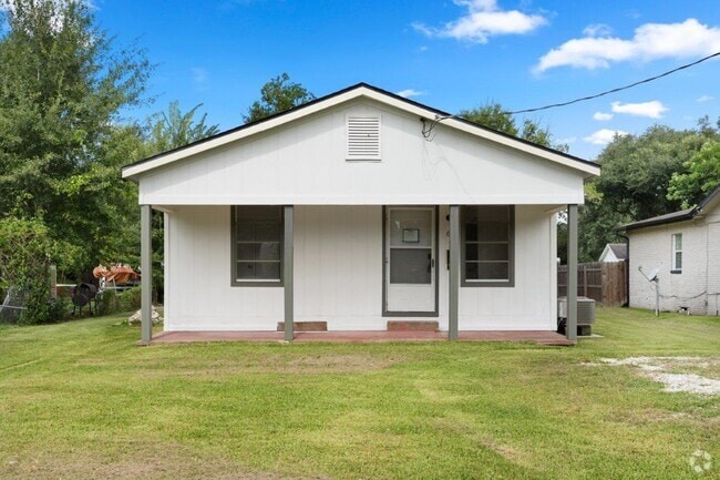 Building Photo - 610 Mcnabb St Rental